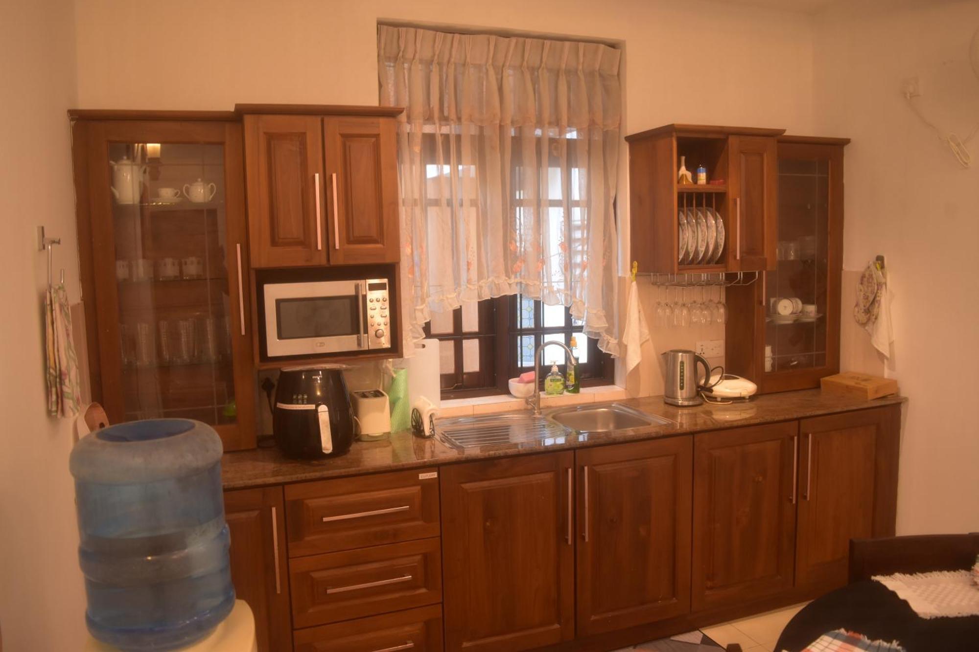 Casa Winnie بيت للعطل Kelaniya